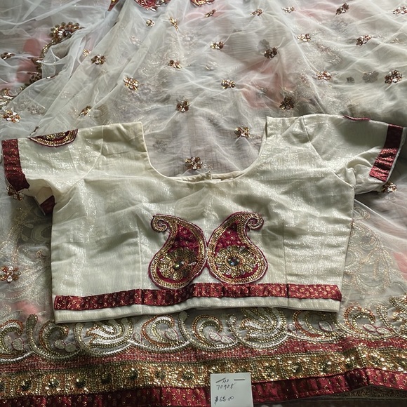 Indian Wedding Party net Heavy glitter & resham Embroidery Saree for Woman! - Picture 8 of 14